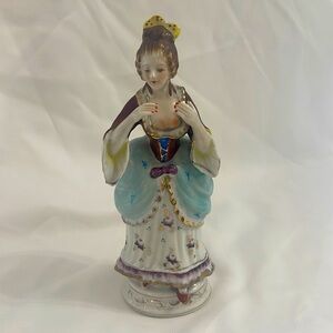 Vintage Japanese woman figure